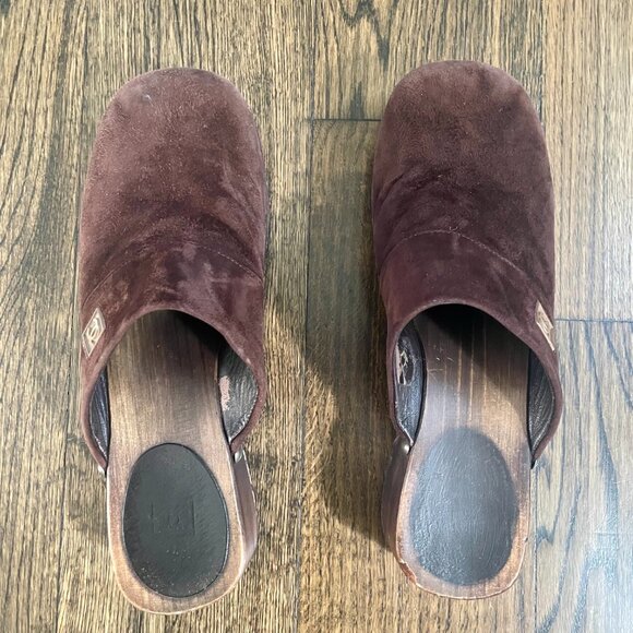 CHANEL Brown Suede Classic CC Logo Vintage Clogs Mules 39 8.5 9 Platform Slides - Picture 4 of 6